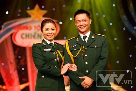 MC Hoang Linh (2)