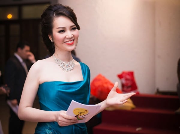 MC Thuy Van (3)