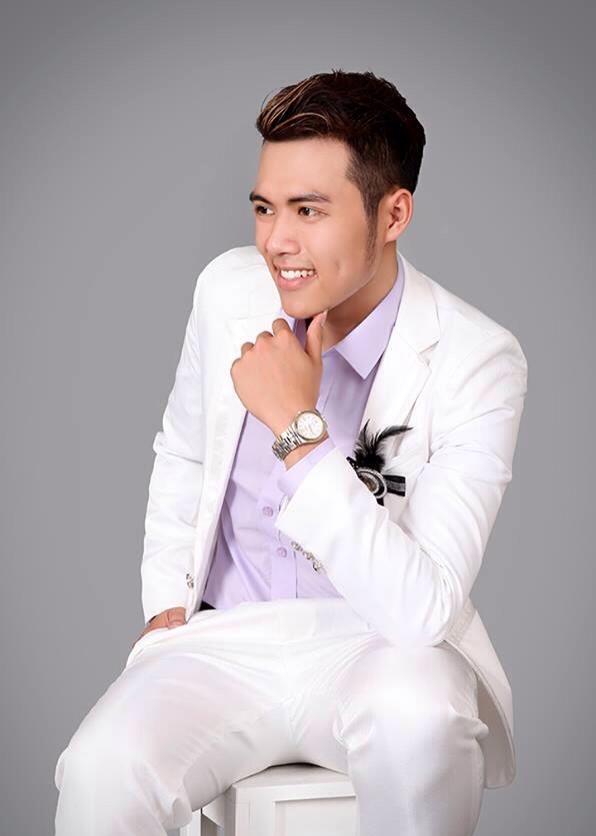 1939444_568880109897154_7367298853606351753_n