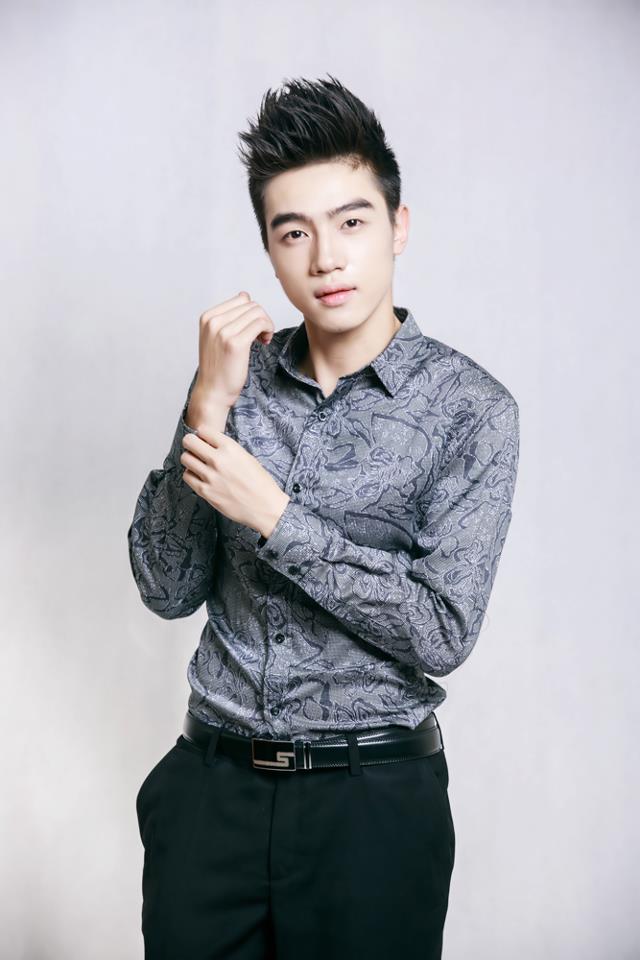 558708_639134946112065_478616398_n