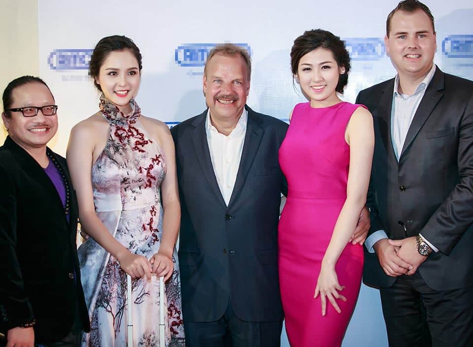 Á Hậu Tú Anh, Á Hậu Hoàng Anh