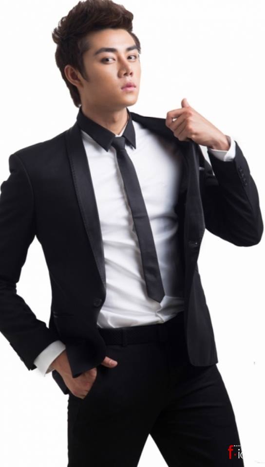 563720_511492402292258_509050352_n