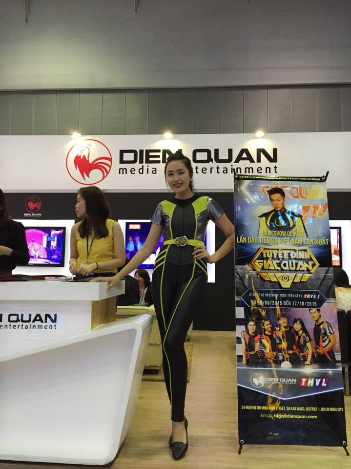 11267060_827731190653491_56195762817621025_n