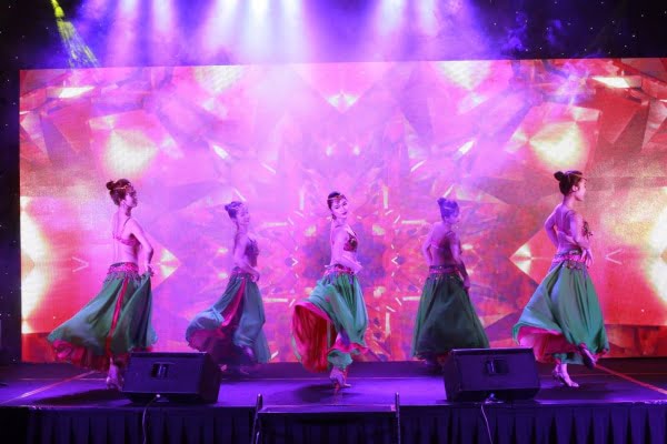 Á Châu cung cấp nhóm múa bụng, belly dance tại sự kiện hội nghị khách hàng