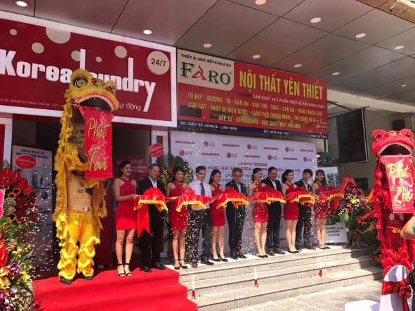 Á Châu cung cấp PG, lễ tân cắt băng khánh thành chuyên nghiệp