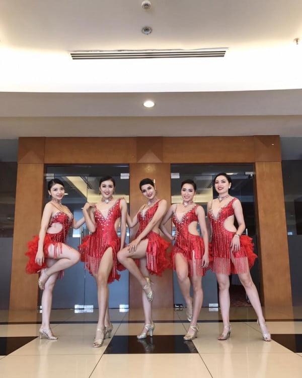 Cung cấp nhóm nhảy sexy trẻ trung, xinh đẹp tại Hà Nội, TPHCM