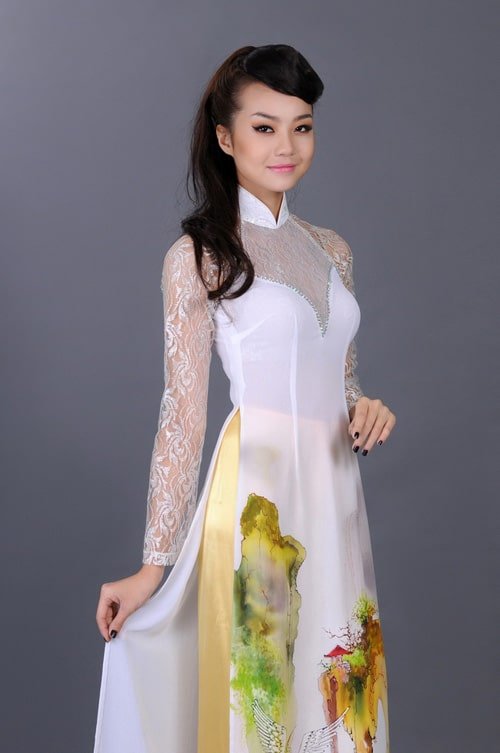 55516092-1358319913-anh1