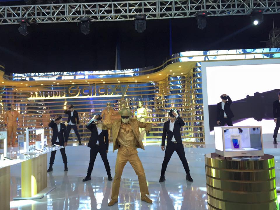 12079220_731729873637859_3075592771558028844_n