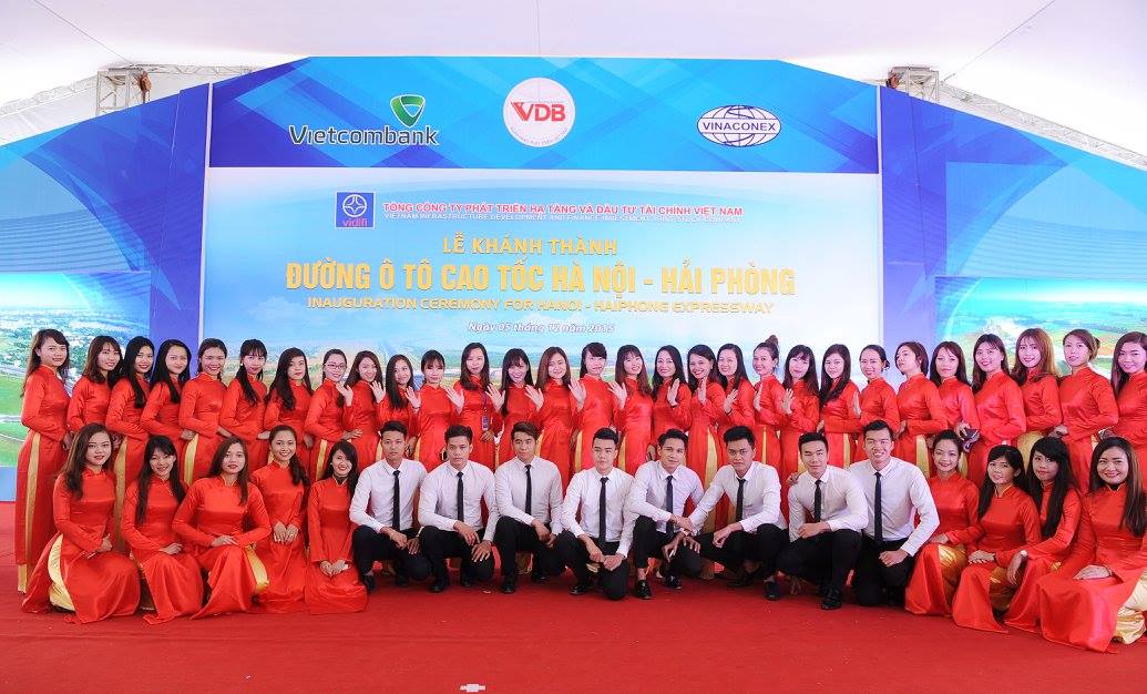 12366098_10204448917257603_7385099931421621864_o