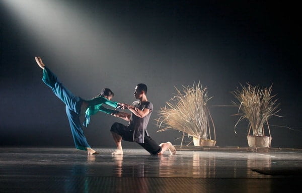 Cho thuê nhóm múa đương đại, với những nghệ sĩ tài ba chuyên nghiệp lâu năm