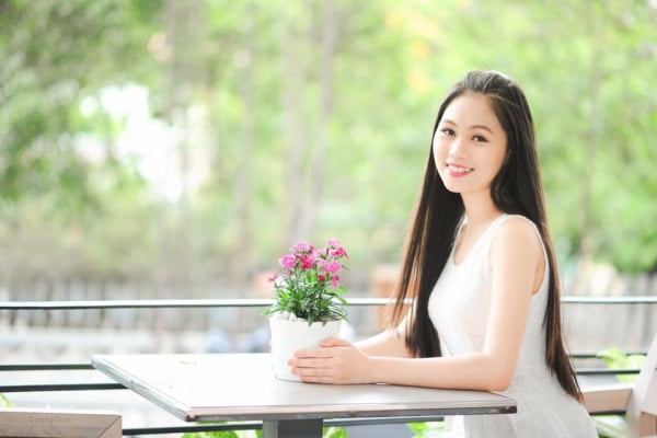 Cho thuê người mẫu ngoại hình đẹp, phù hợp với chụp ảnh thương hiệu