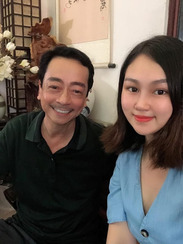 NSND Hoàng Dũng đồng hành cùng người mẫu Á Châu